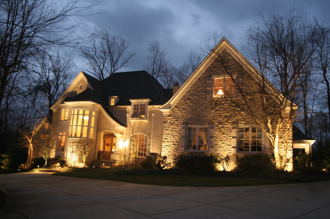 Landscape Lighting in West Lake Hills